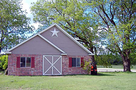 Barn